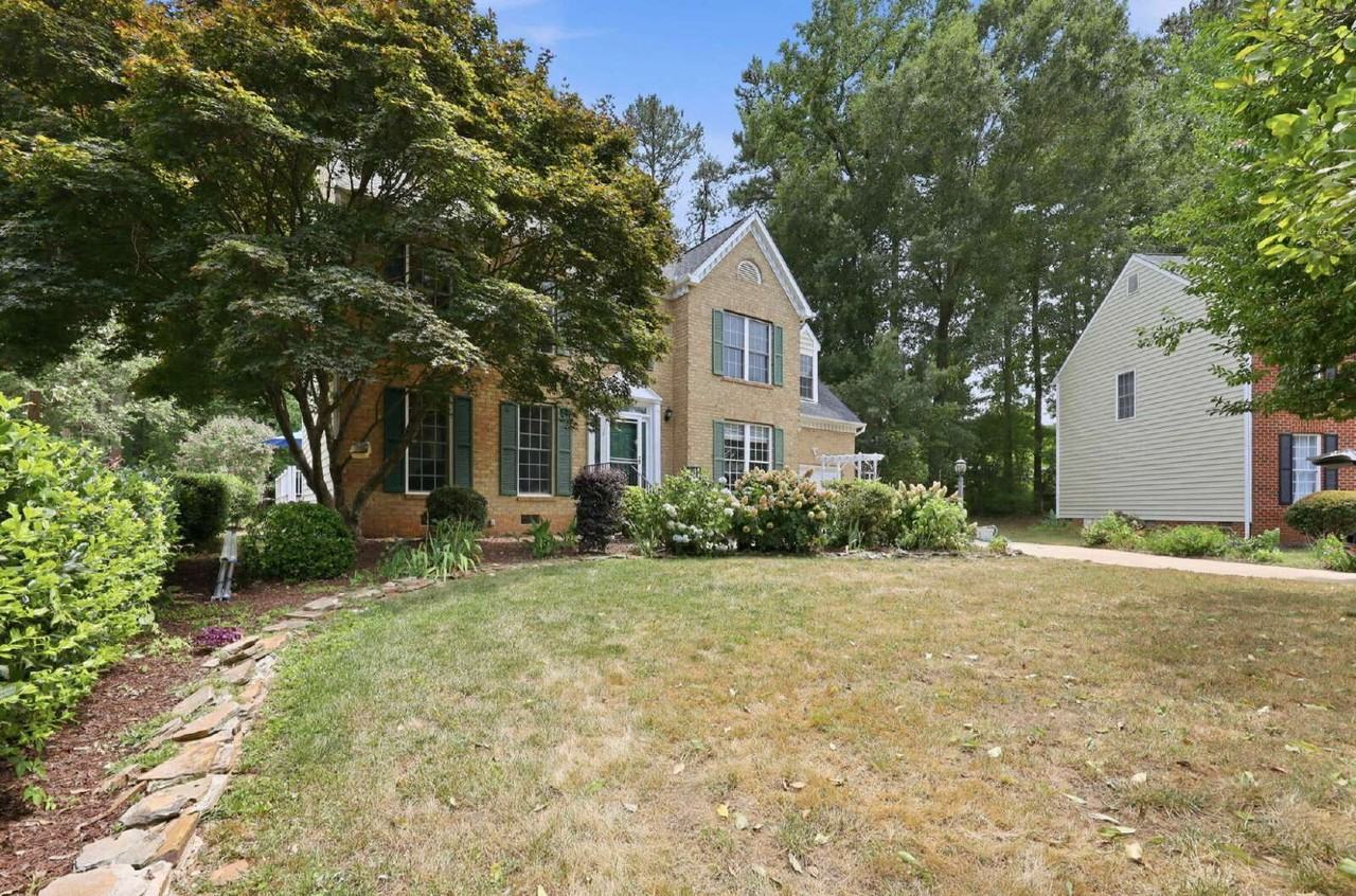 305 Tensaw Ct - Photo 2 of 38