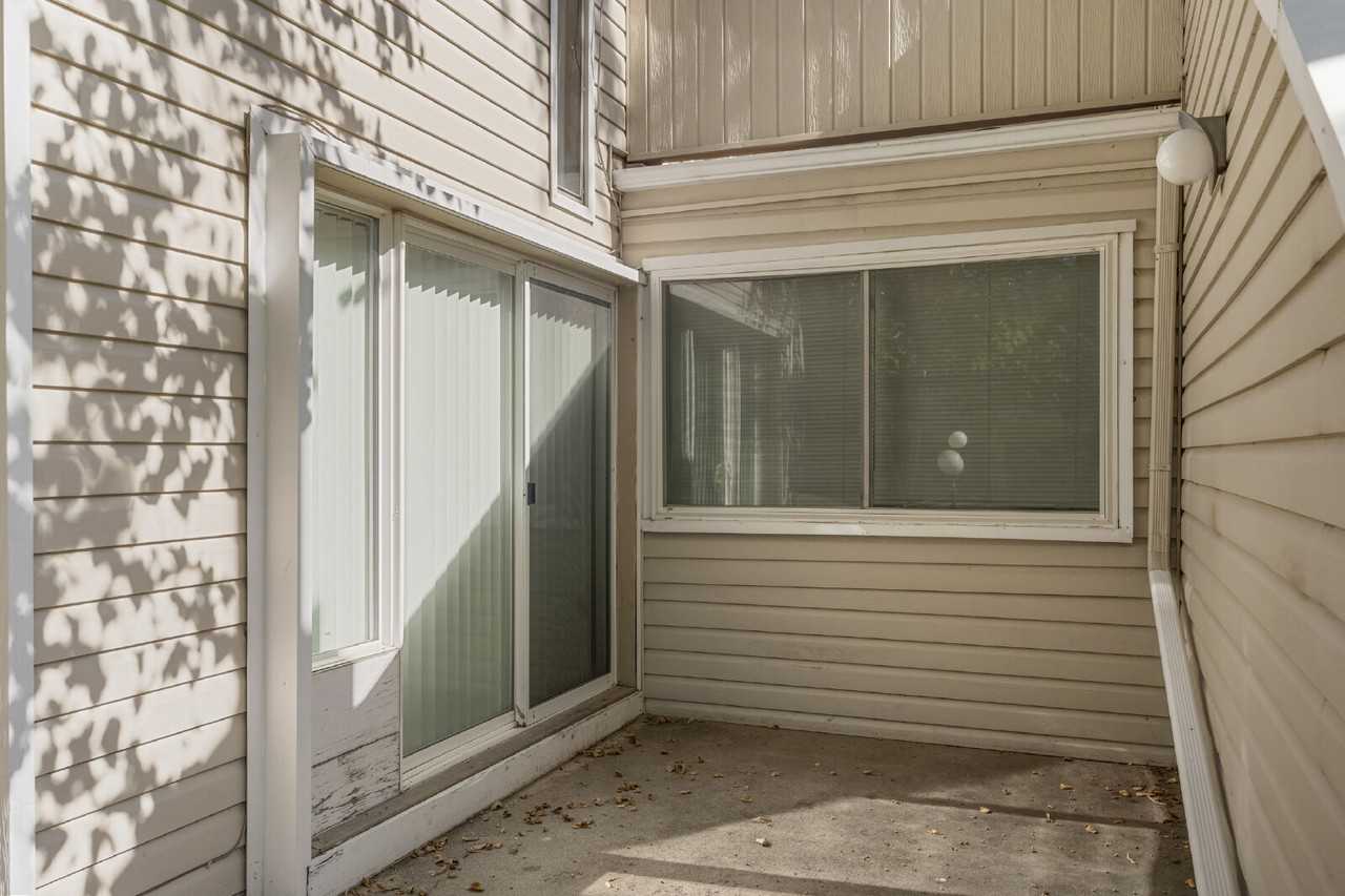 2618 S Xanadu Way #A - Photo 7 of 28