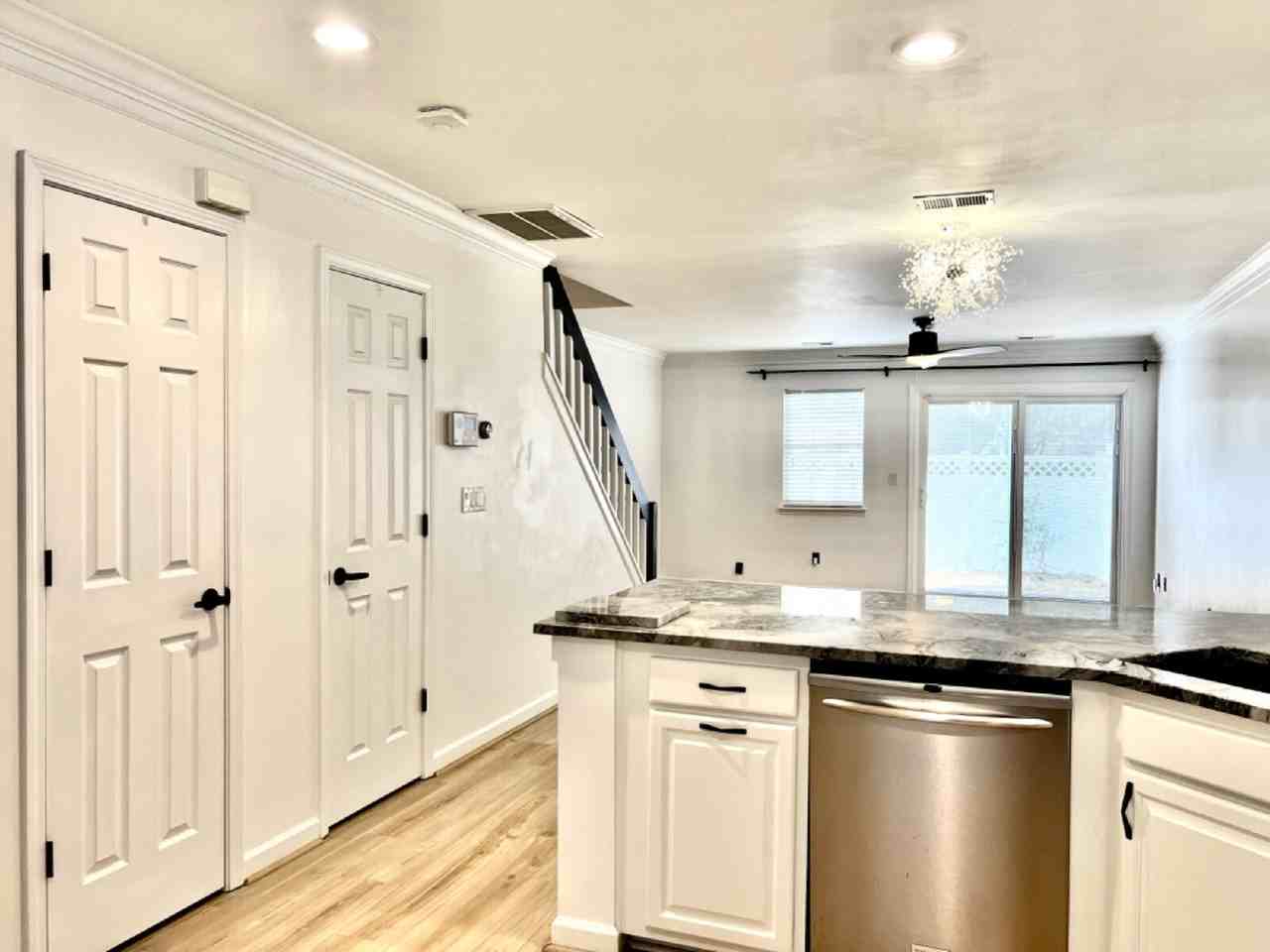 10132 Reindeer Way Ln - Photo 7 of 24