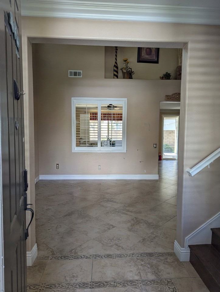 122 Crabapple Dr - Photo 3 of 27