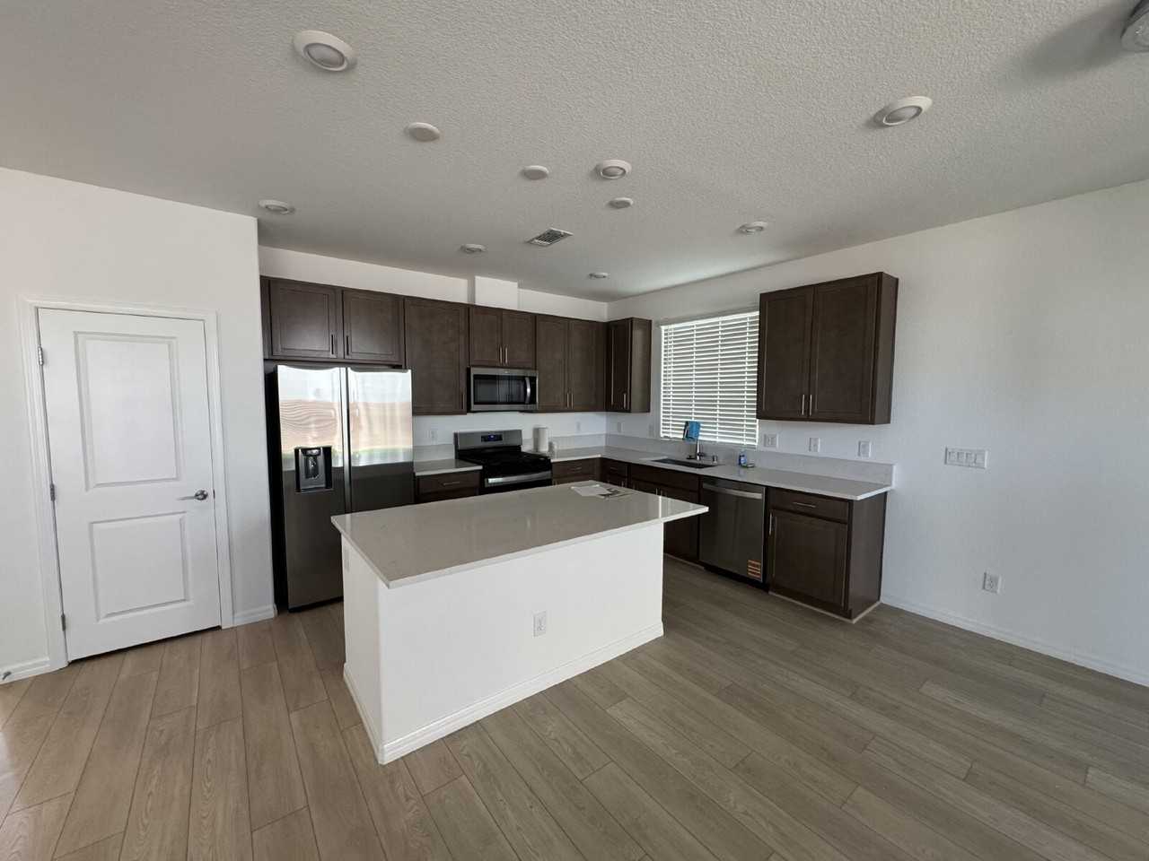5908 W Frias Ave - Photo 2 of 7