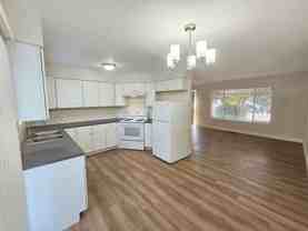 1412 - 1440 SE Oak Street - Photo 1 of 1