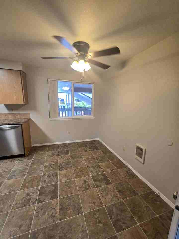 351-359 Glen Creek Rd NW - Photo 4 of 33
