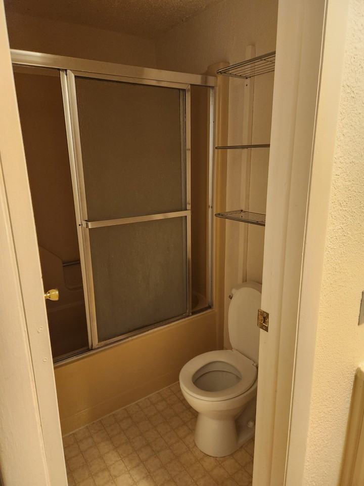 2274 East H Street - Photo 2 of 4