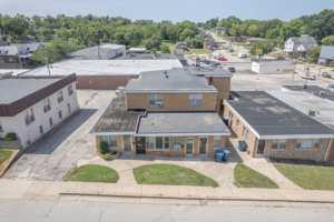 featured image of 210 E Dunklin St