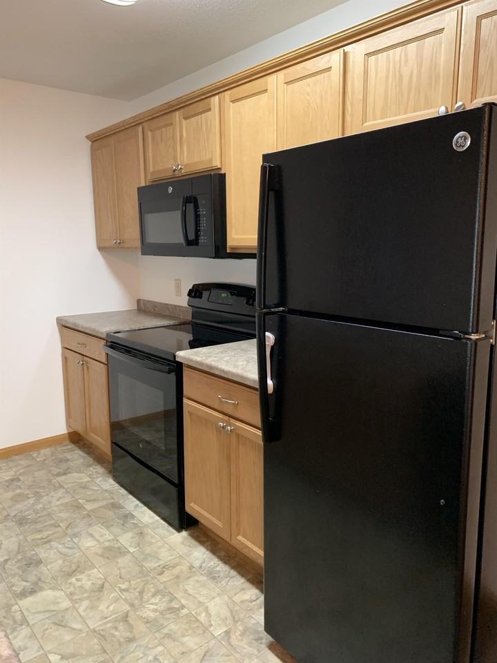 Cardinal Apartments - Photo 2 of 23