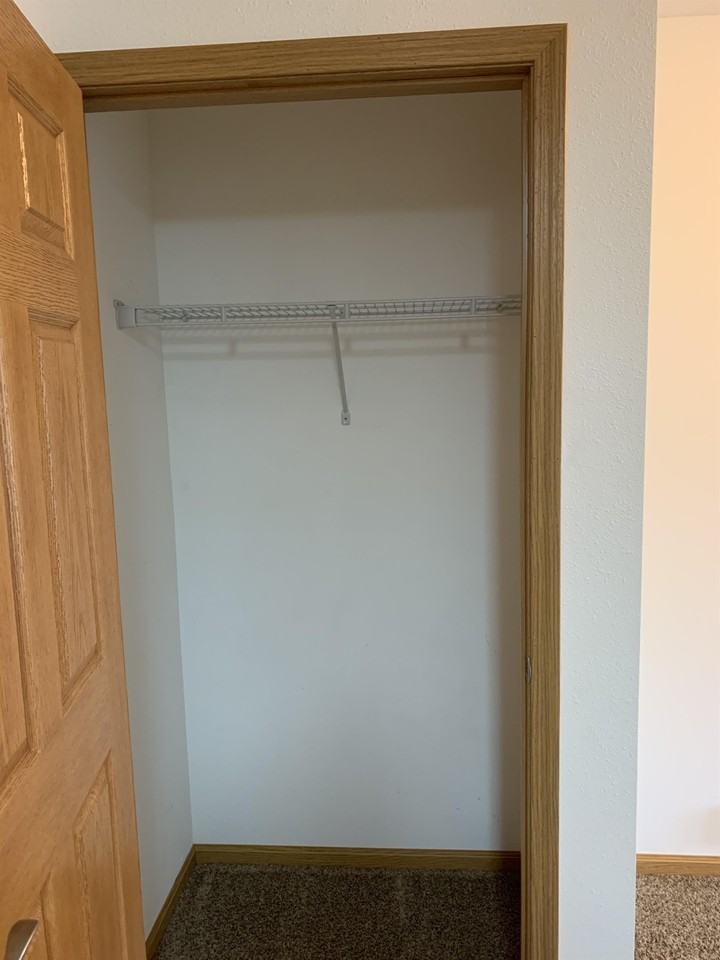 Cardinal Apartments - Photo 4 of 23