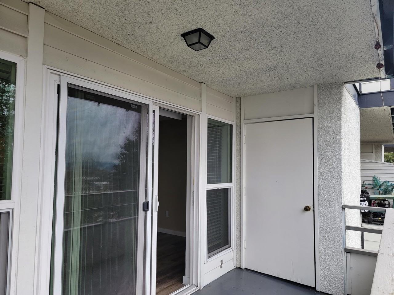 Renton Highlander - Photo 5 of 21