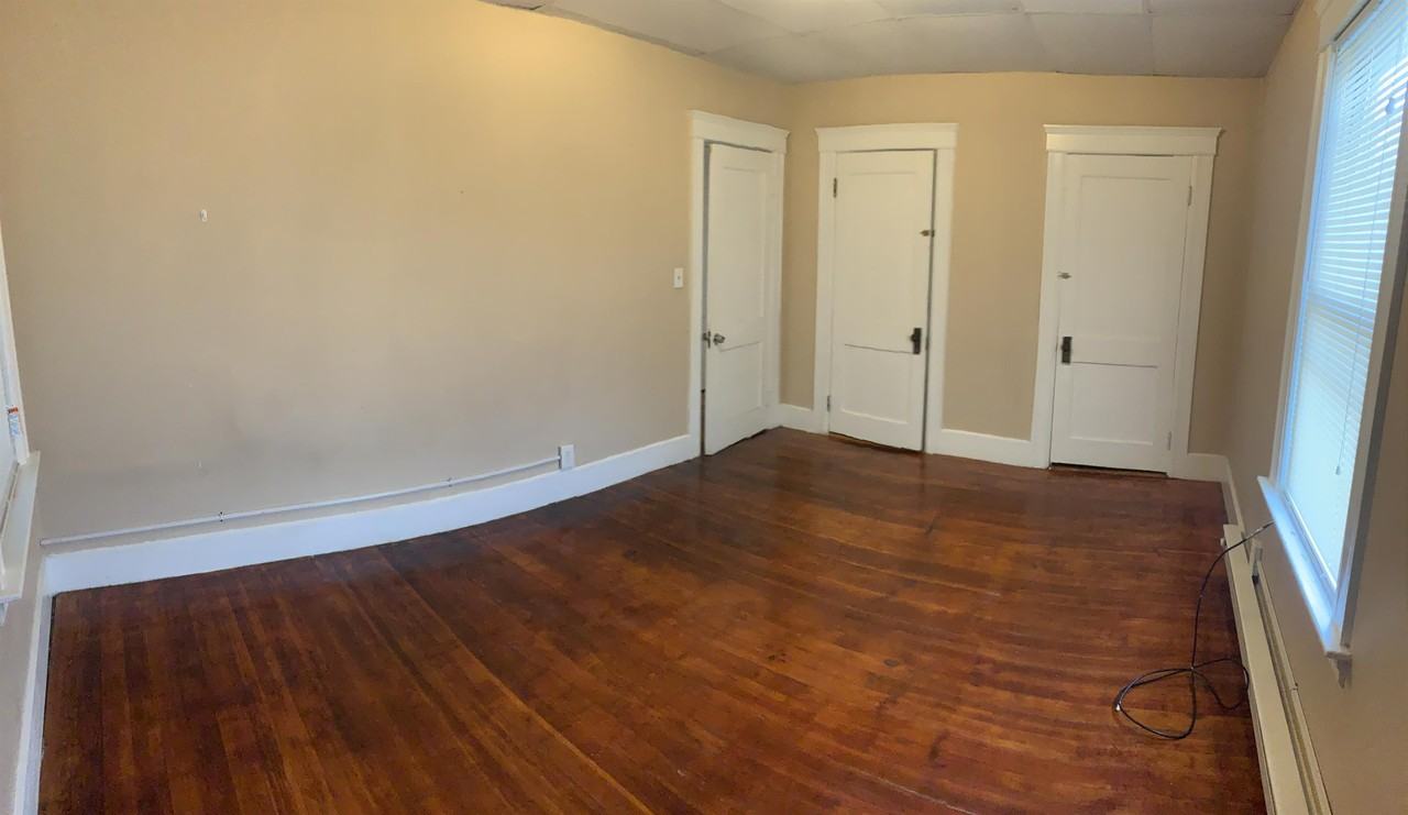3 Negus St, Webster, MA 01570 - Photo 6 of 25