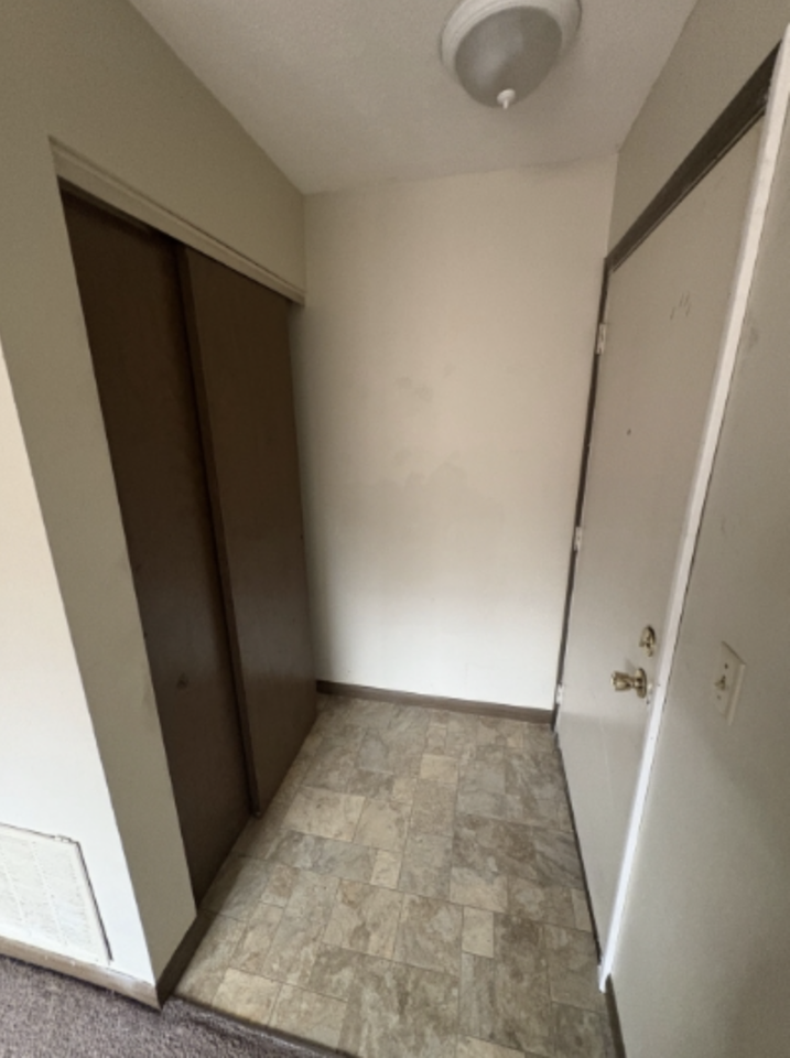 4534 Bonita Drive - Photo 4 of 10