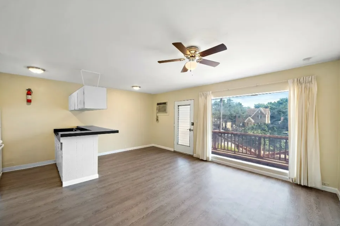 4320 Leeland Street - Photo 5 of 50
