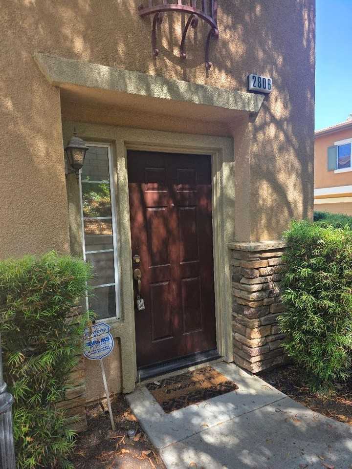 26433 Arboretum Way - Photo 2 of 16