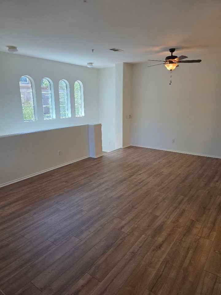 26433 Arboretum Way - Photo 4 of 16