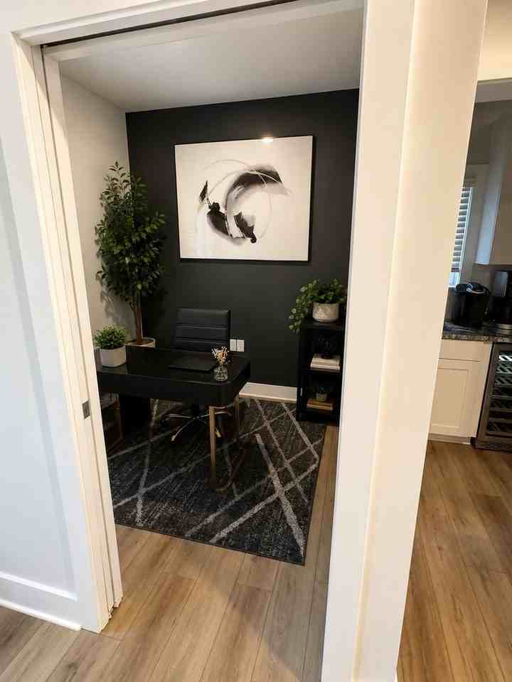 15 Beacon Hill Rd - Photo 4 of 13