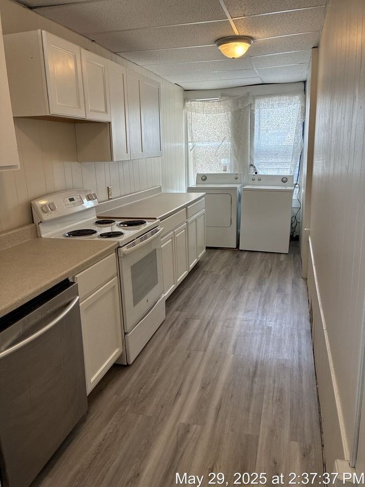 96 Third Street - Photo 2 of 25