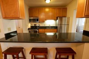 featured image of 110 W Gilman St