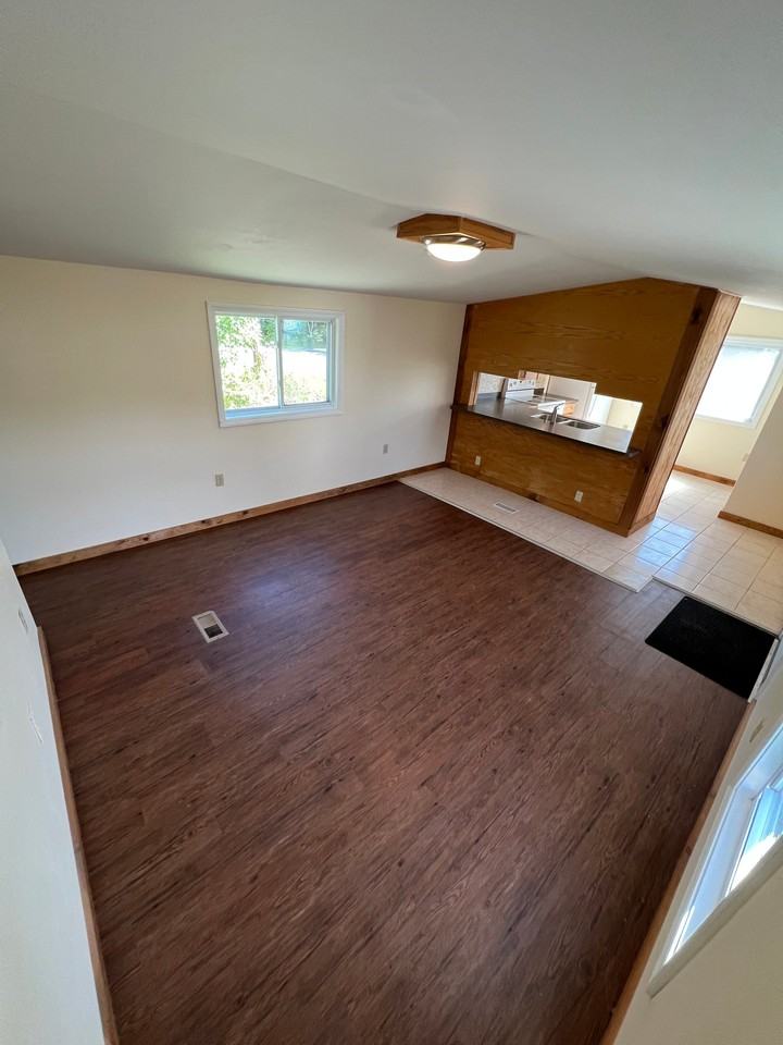 1 Pebble Dr - Photo 4 of 20