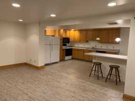 featured image of 609 Howard Pl