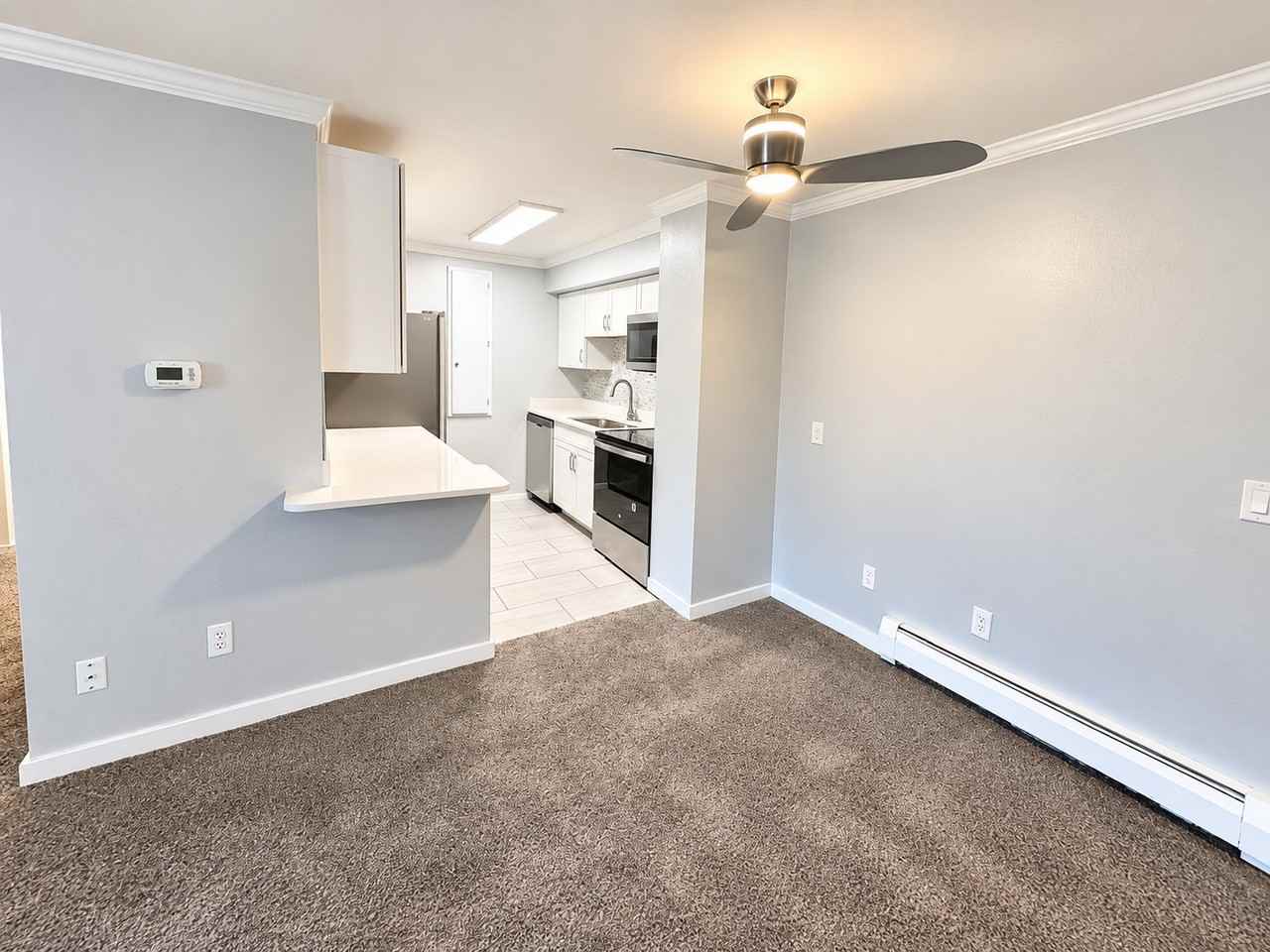 2225 S Jasmine St #204 - Photo 2 of 6