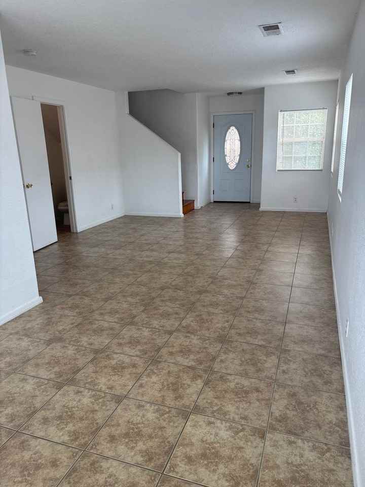 4729 Chesapeake Pl Ne - Photo 4 of 32