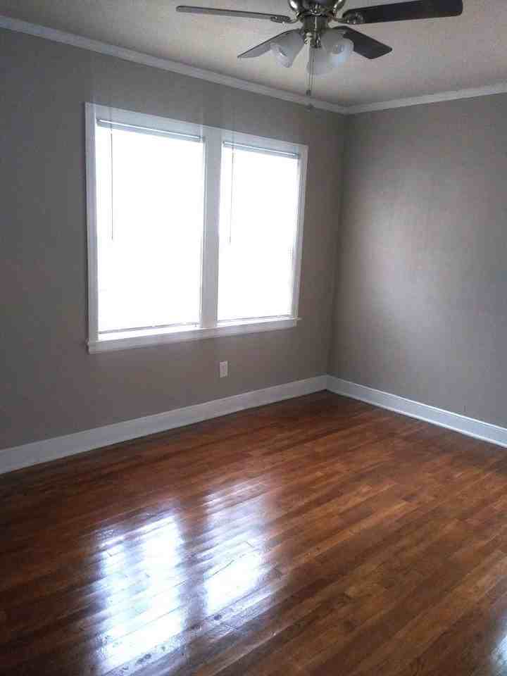 2066 Benton St - Photo 2 of 9