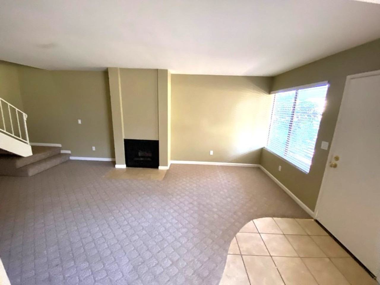 1173 Sumner Pl #C - Photo 2 of 9