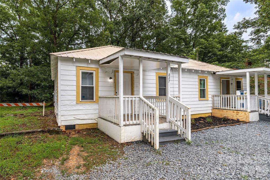 629 Colston Street - Photo 2 of 30