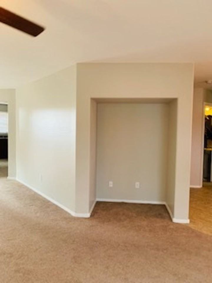 3119 E Harrison St - Photo 3 of 20