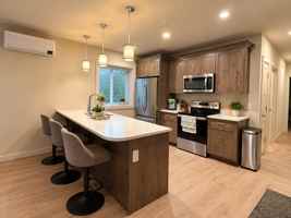 featured image of 4 Laurel Hill Dr