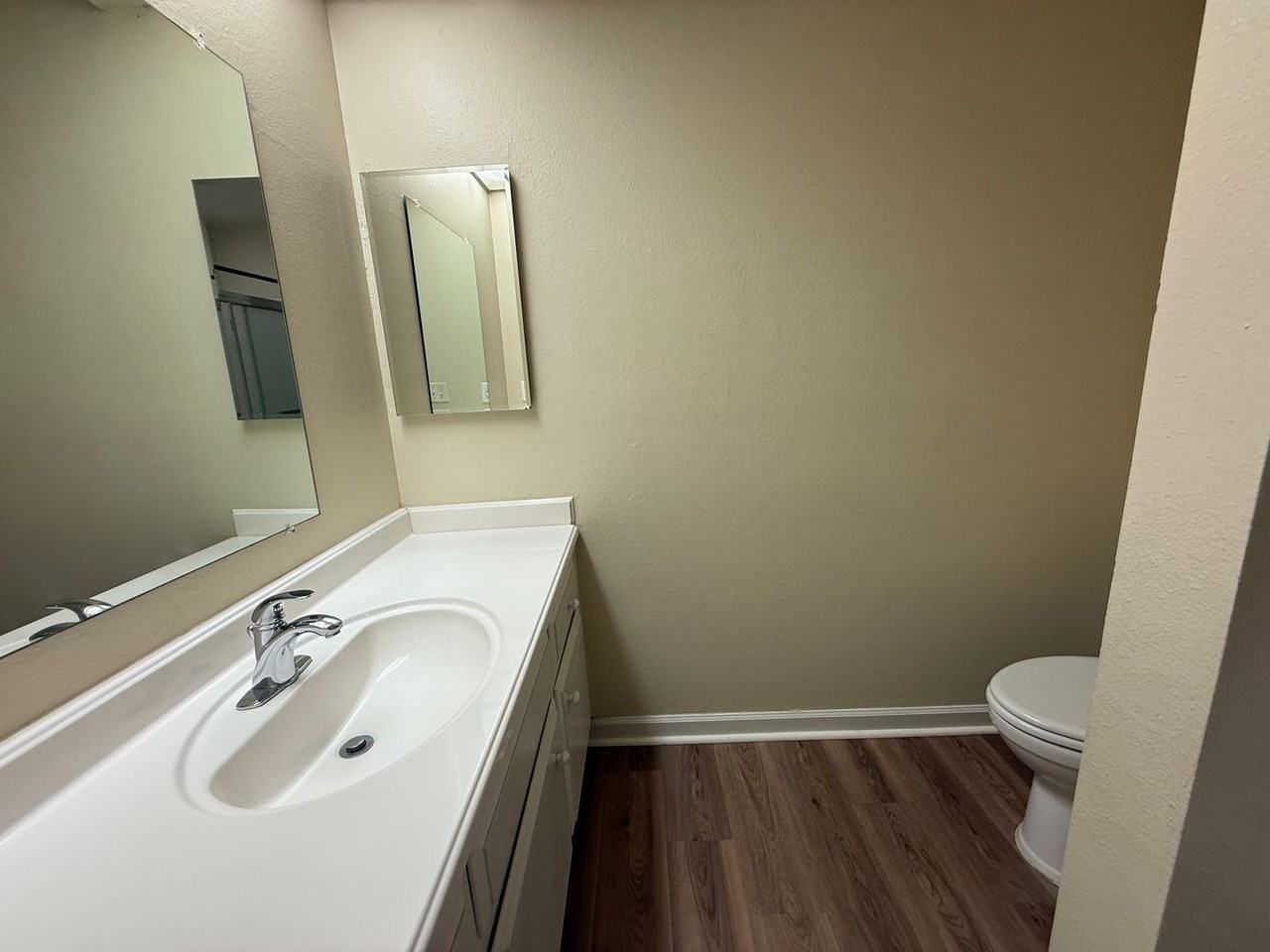 332 Bridge Pl - Photo 7 of 13