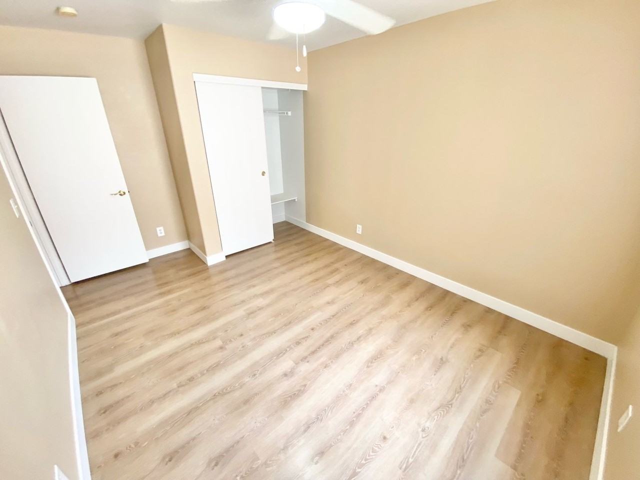 7800 Olympus Ave - Photo 6 of 31