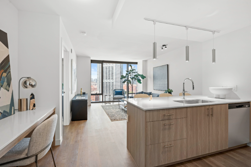 360 N Canal St - Photo 2 of 12