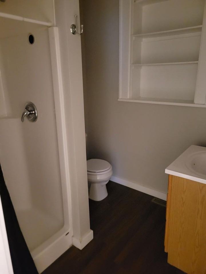 2021 Avenue D - Photo 6 of 11