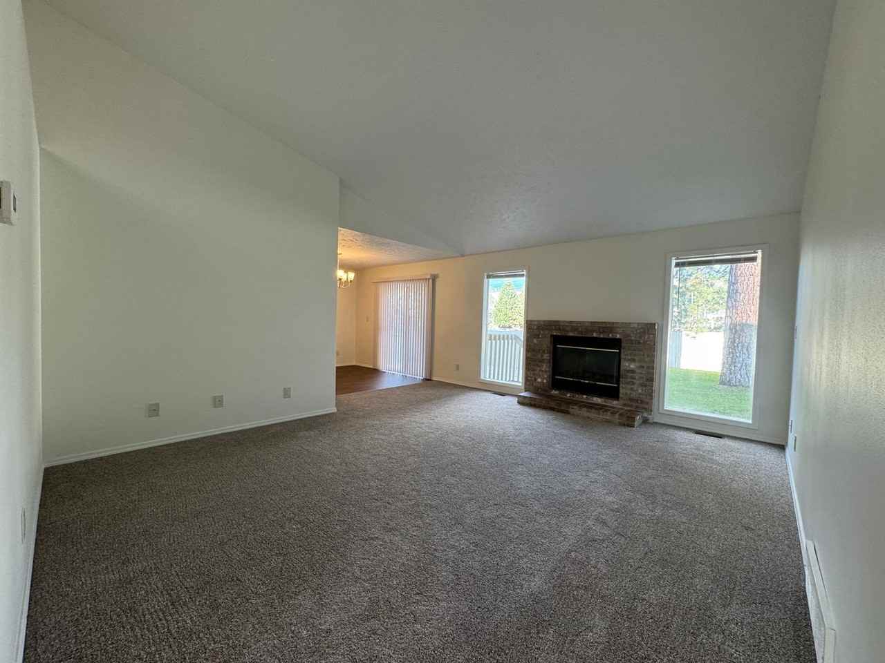 6936 N Old Fort Dr - Photo 5 of 37