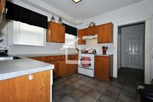 featured image of 136 Brooks St