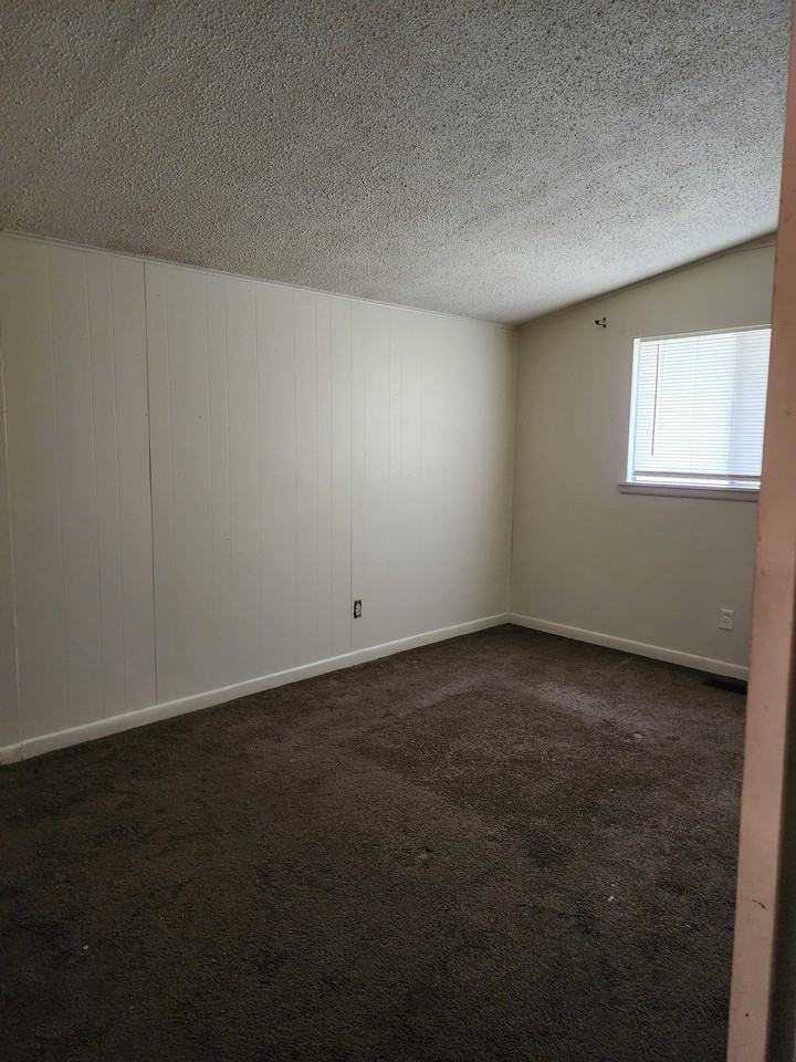 214 Sierra Madre Dr - Photo 6 of 6