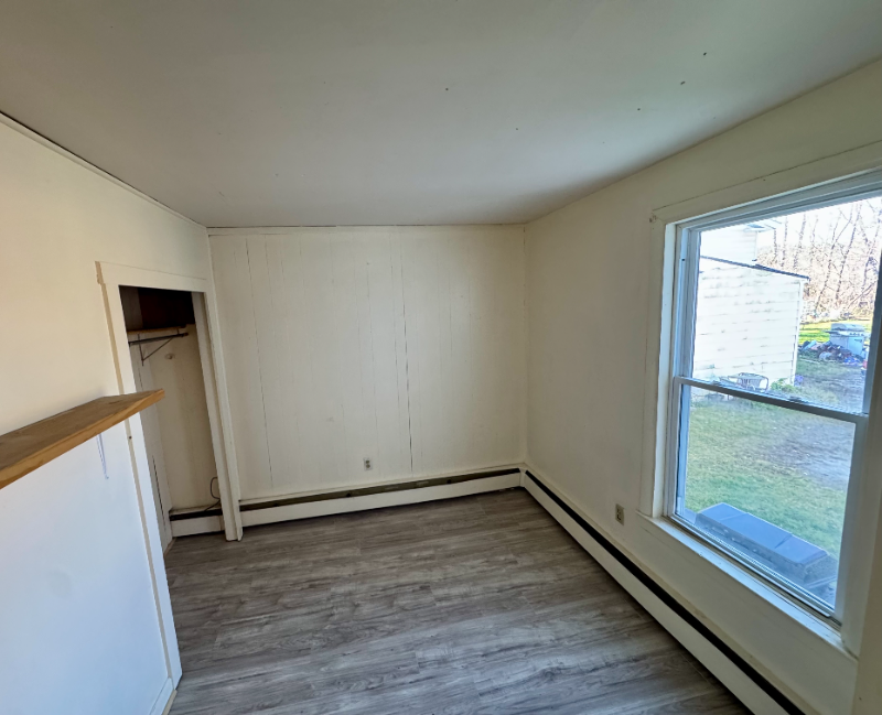 325 Main St #1 - Photo 3 of 4