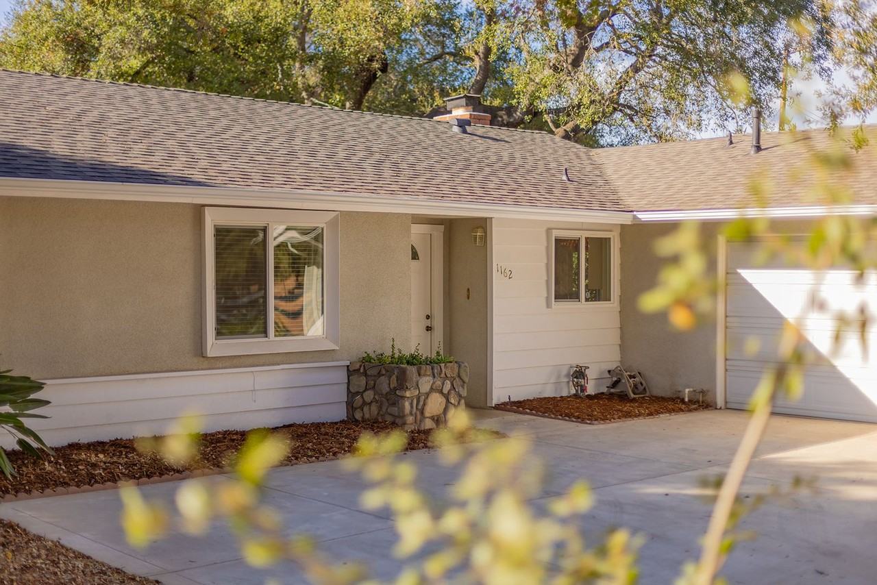 1162 Camille Dr - Photo 2 of 14
