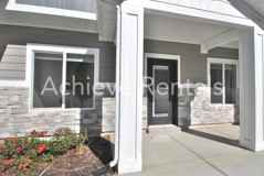 913 E Robert Ave - Photo 1 of 1