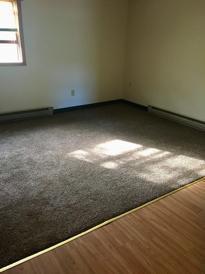 114 Spruce St #D - Photo 3 of 7