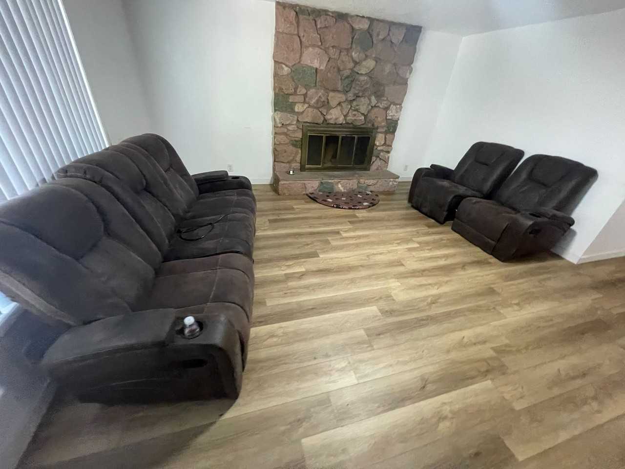 1496 Nw Almira St - Photo 2 of 12