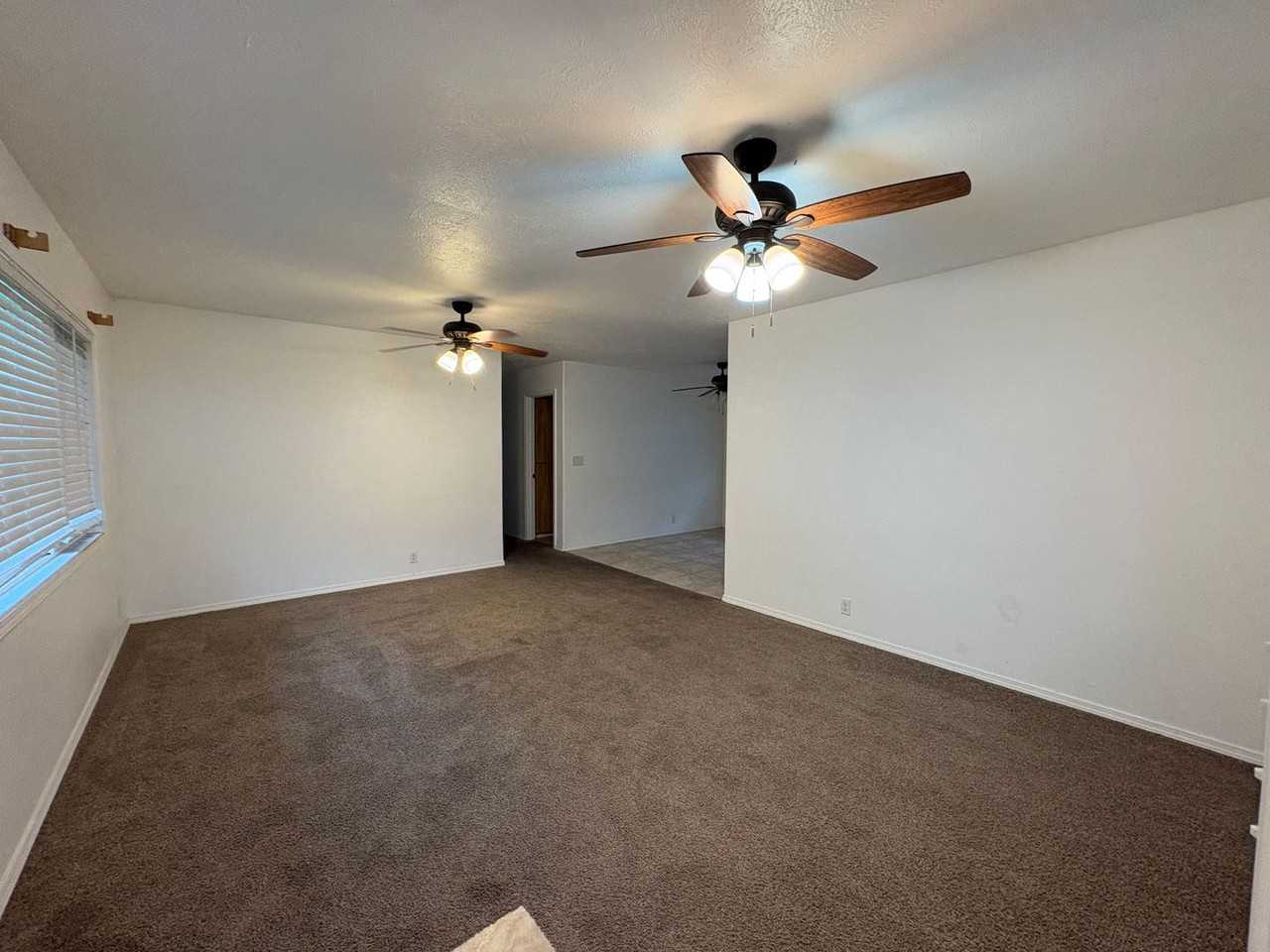 15-1706 Kaloli Dr - Photo 6 of 14