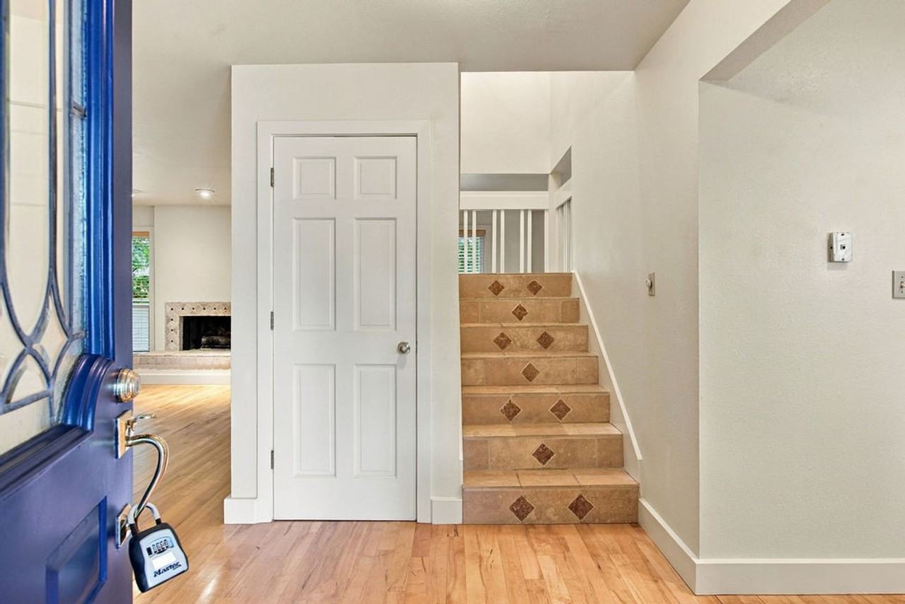 1016 Sailors Reef - Photo 5 of 41