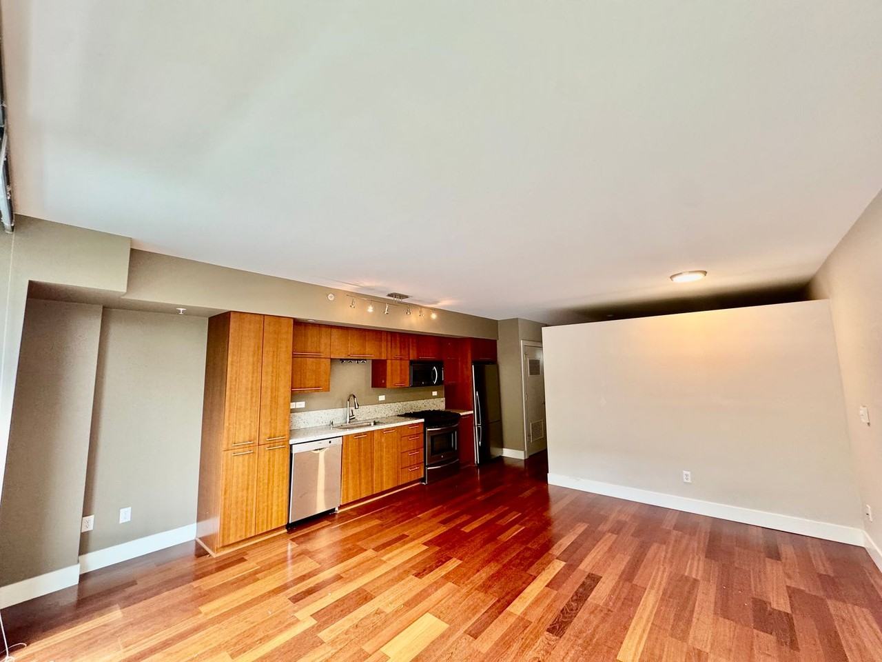 2911 2nd Ave #310 - Photo 5 of 21
