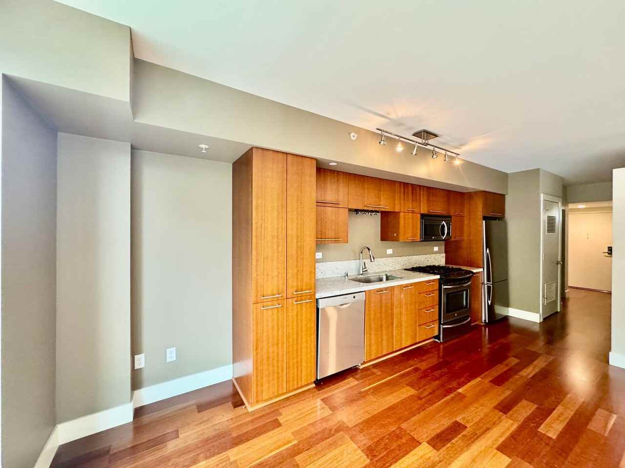 2911 2nd Ave #310 - Photo 7 of 21