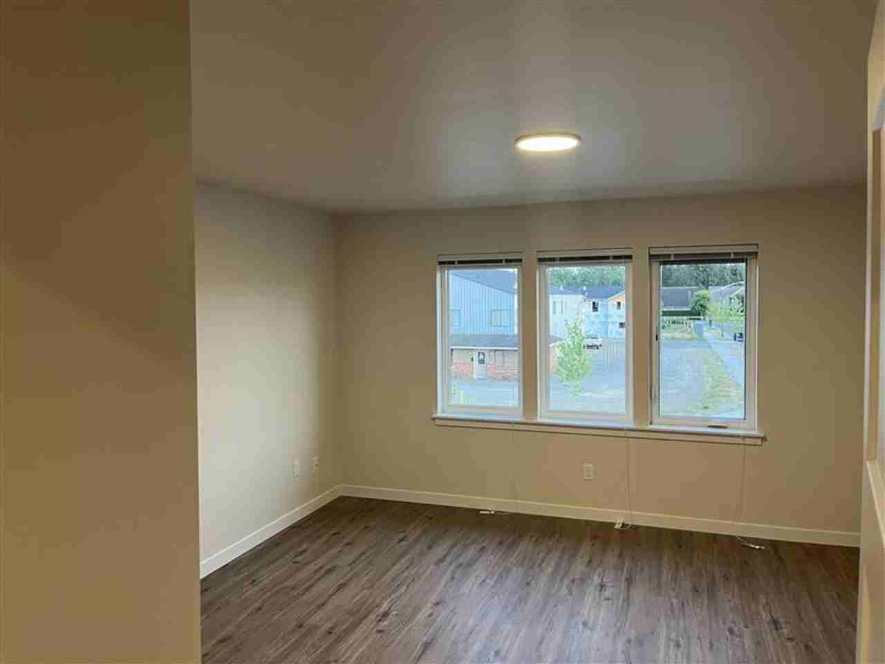 2229 Dejong Dr - Photo 3 of 8