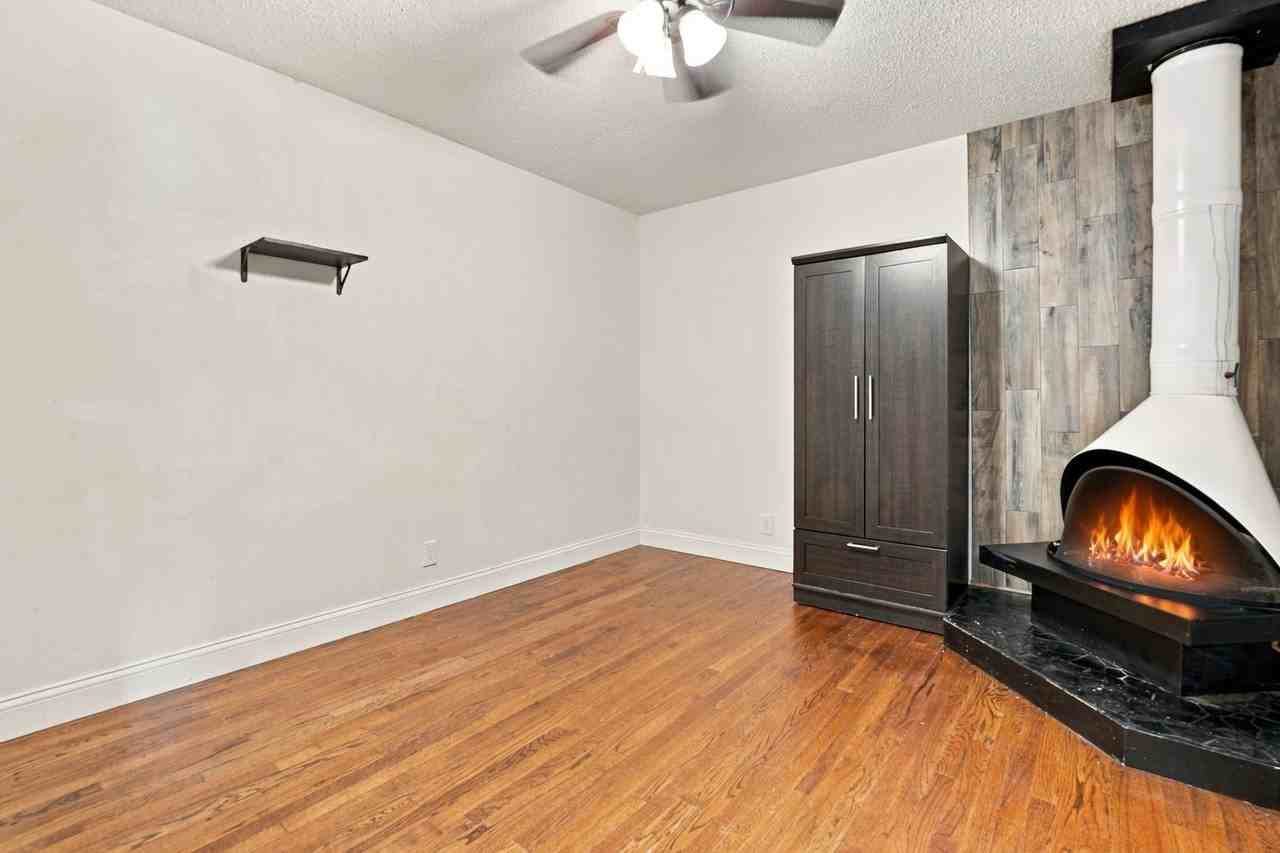 3113 3113 36th Street: Placement ONLY - Photo 4 of 11