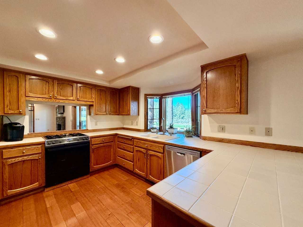 60785 Willow Creek Loop - Photo 5 of 24