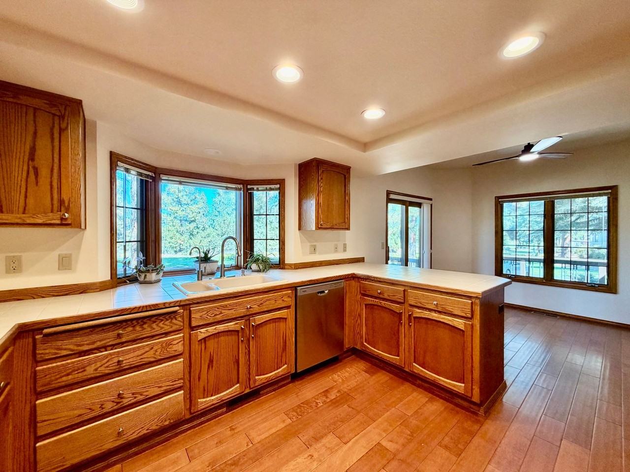 60785 Willow Creek Loop - Photo 6 of 24