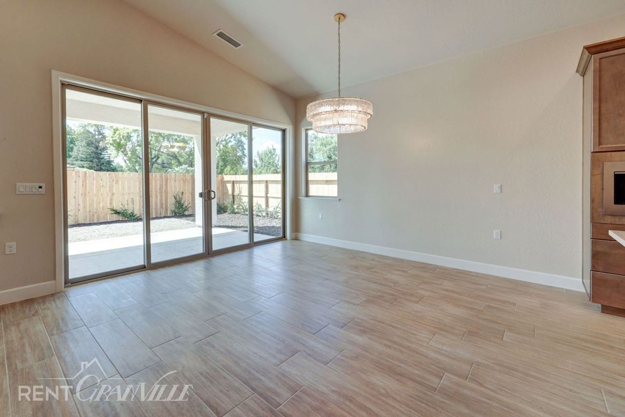 1314 E Santa Ana Ave - Photo 4 of 15
